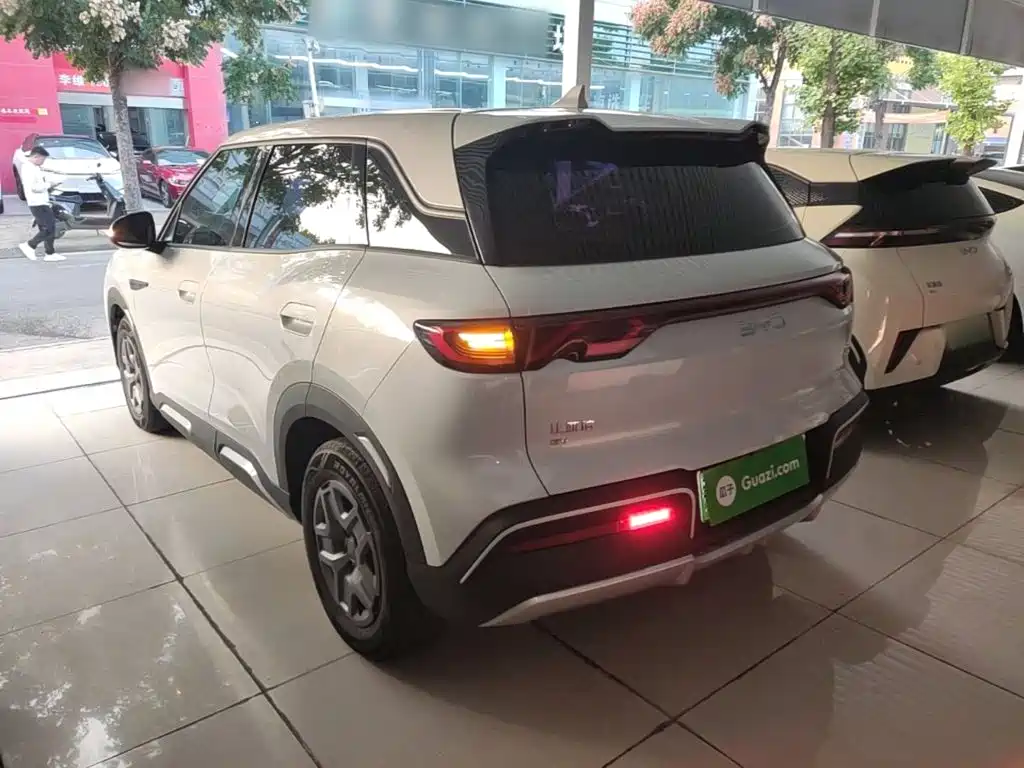 BYD Yuan UP — миниатюра 5