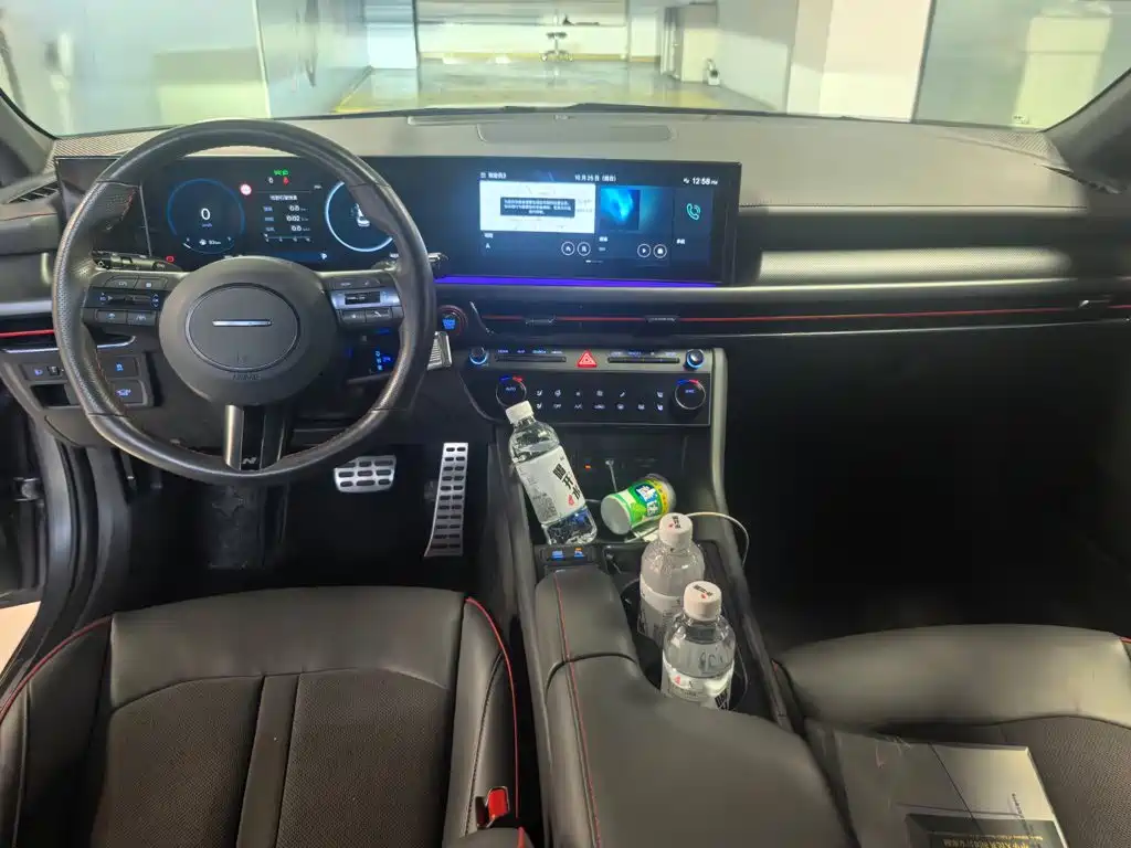 Hyundai Sonata — миниатюра 9