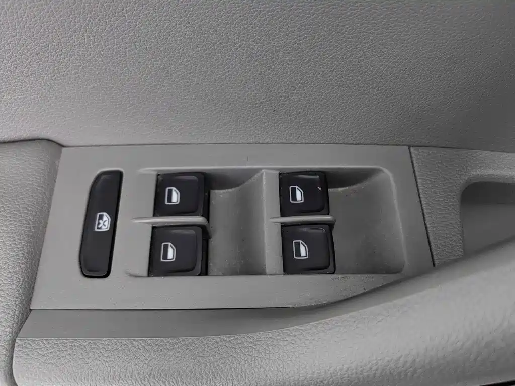 Skoda Octavia — миниатюра 9