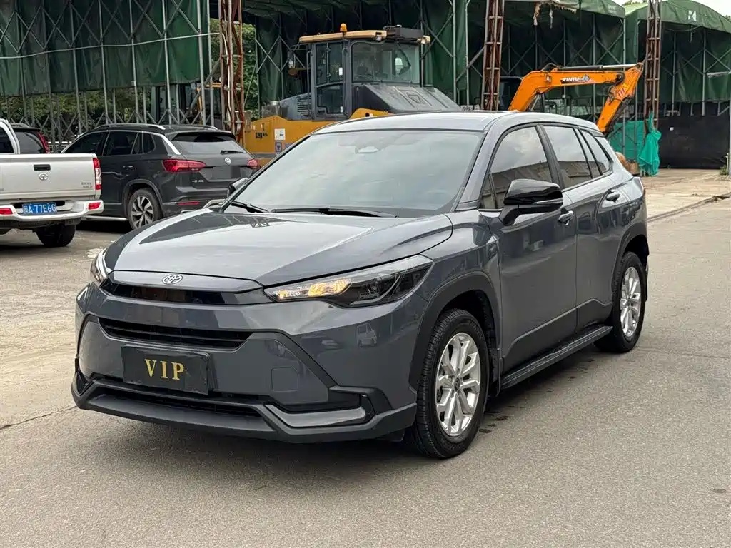 Toyota Frontlander 2025