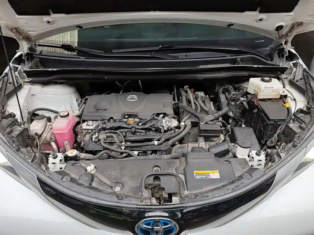 Toyota Sienna — миниатюра 20