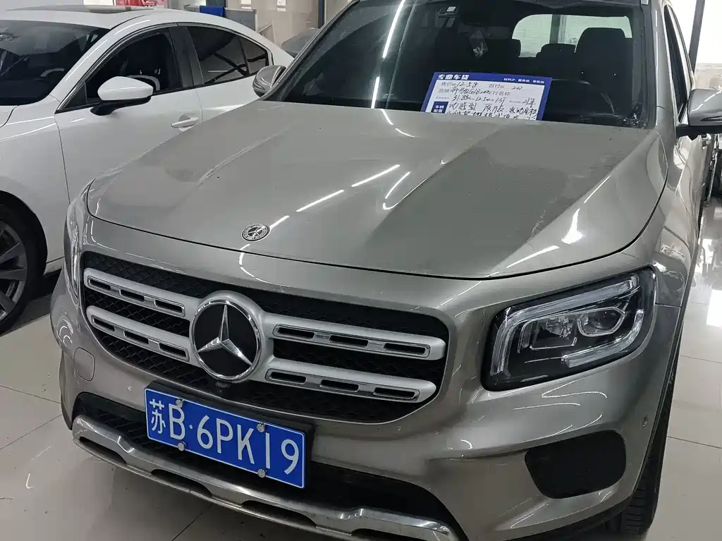 Mercedes-Benz GLB 2021