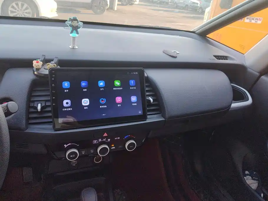 Honda Fit — миниатюра 13