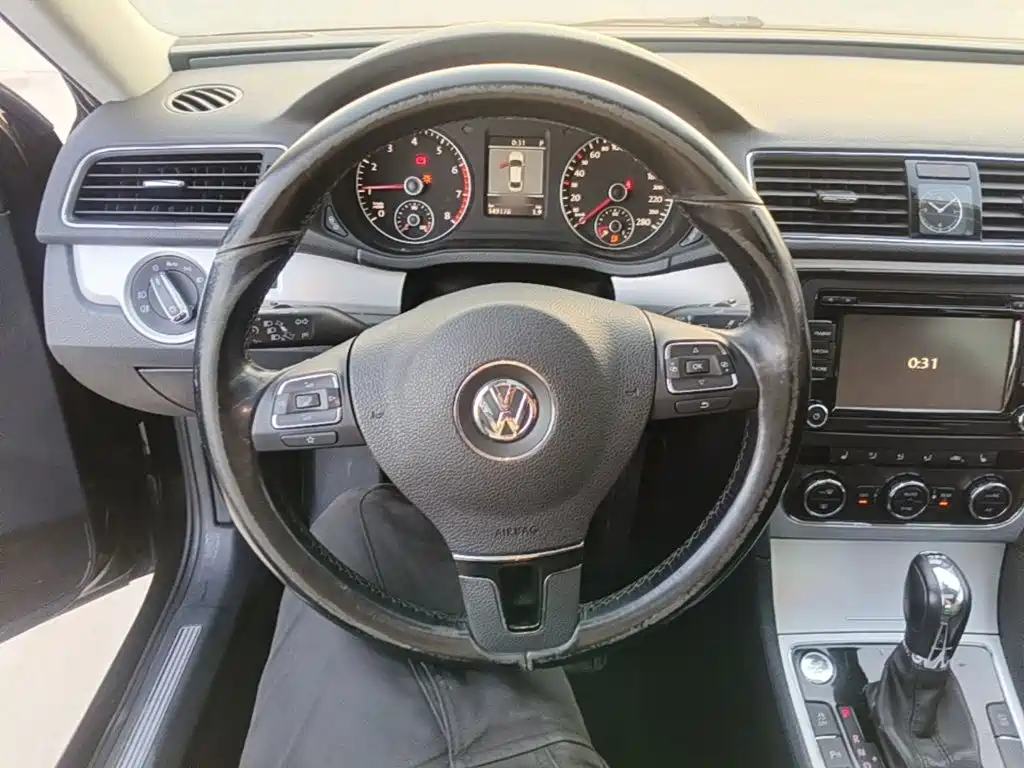 Volkswagen Passat — миниатюра 11