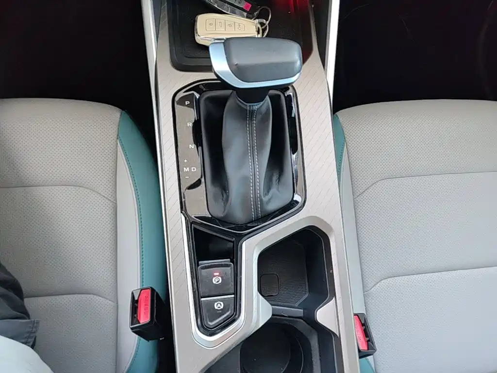 Geely Emgrand — миниатюра 14