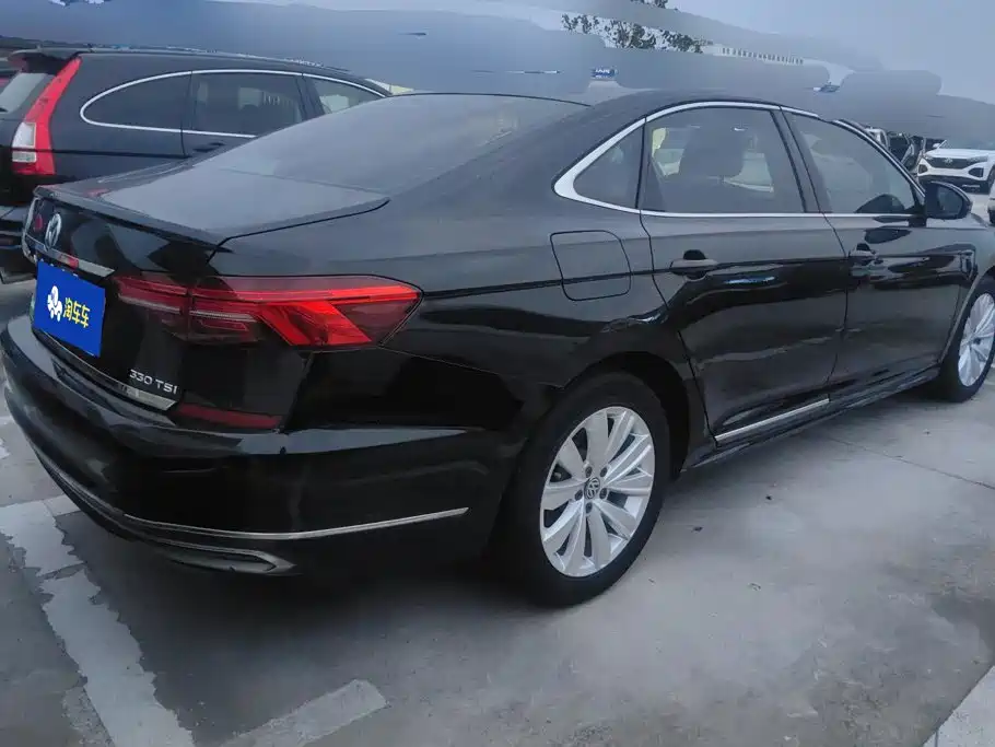 Volkswagen Passat — миниатюра 3