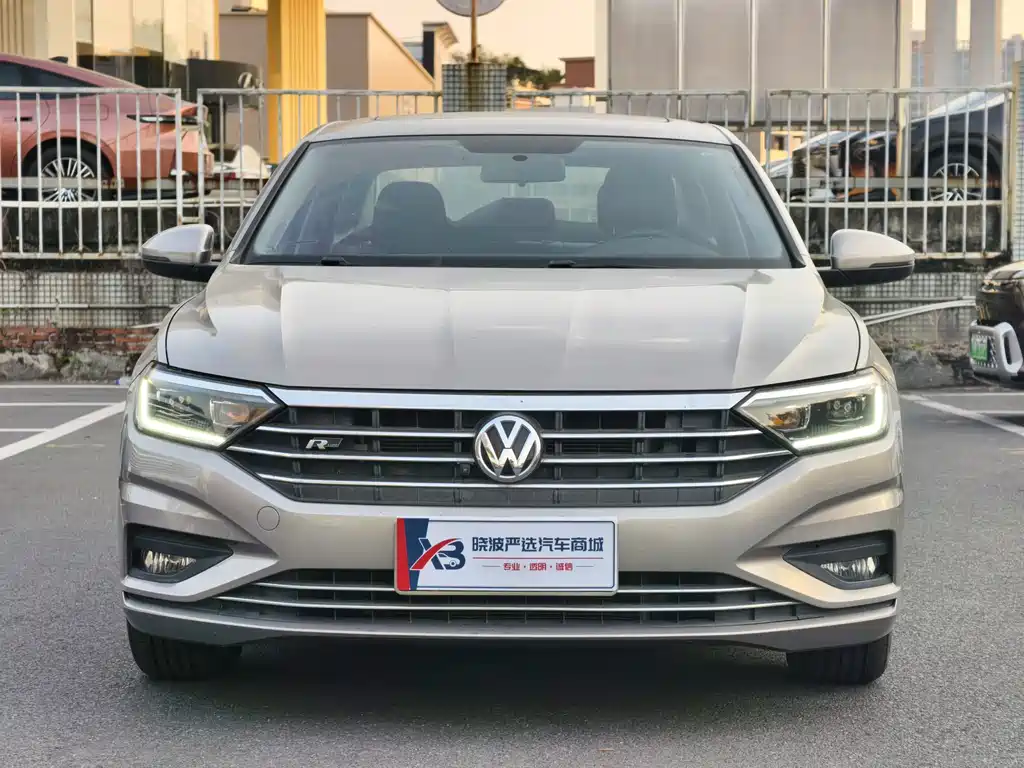 Volkswagen Sagitar — миниатюра 2