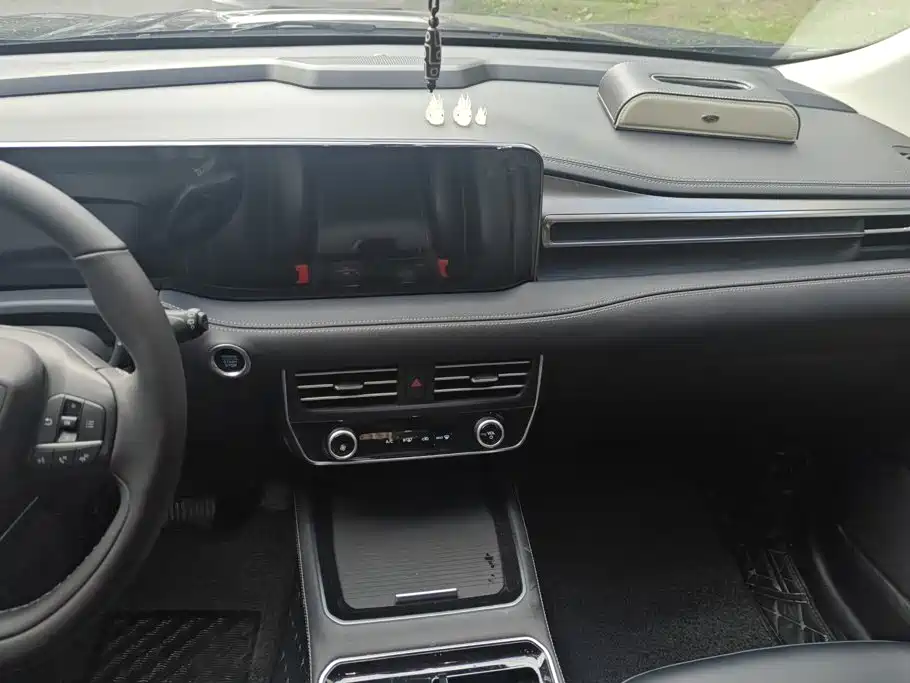 Ford Edge — миниатюра 13