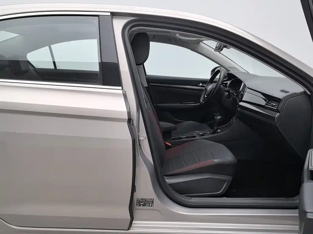 Volkswagen Bora — миниатюра 23