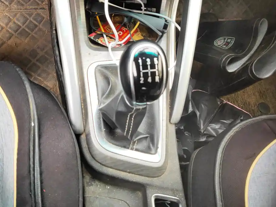 Geely Vision X3 — миниатюра 16