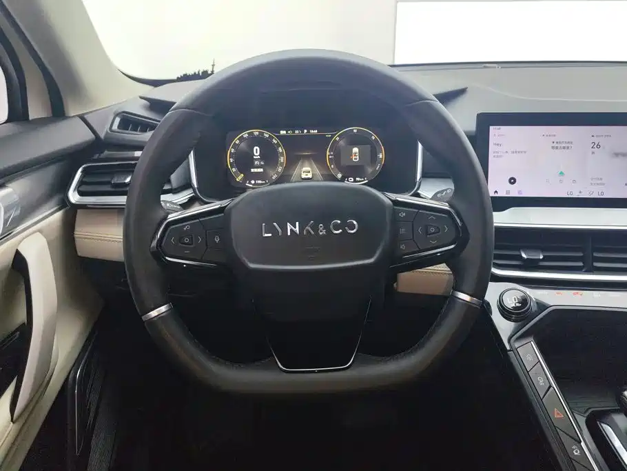 Lynk & Co 06 EM-P — миниатюра 15