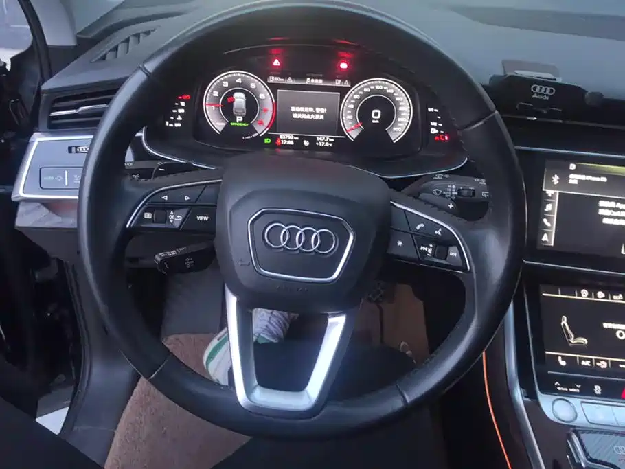 Audi Q7 — миниатюра 15