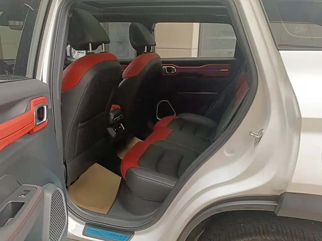 Geely Icon — миниатюра 17