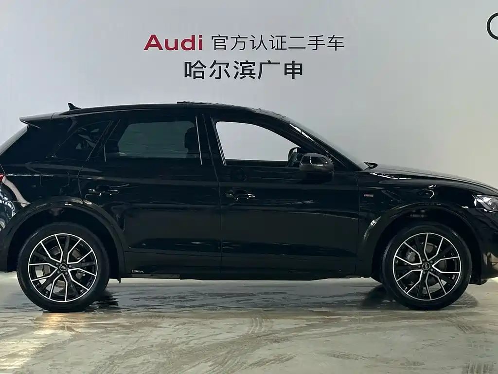Audi Q5L — миниатюра 5