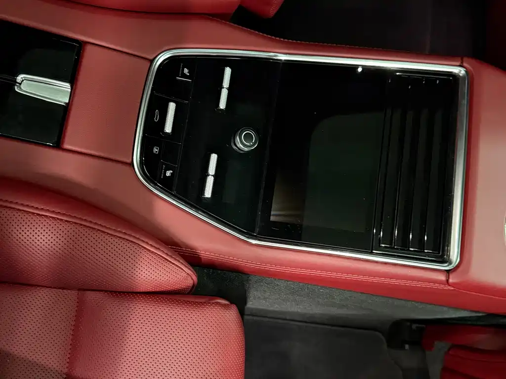 Porsche Panamera — миниатюра 11