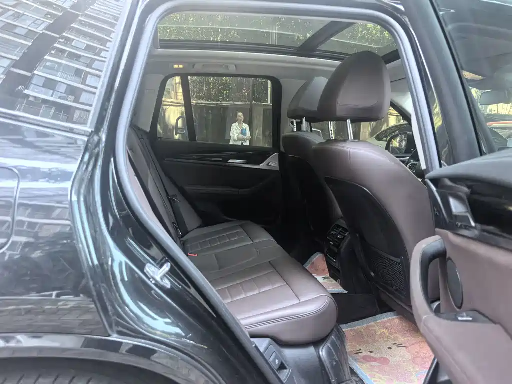 BMW X3 — миниатюра 8