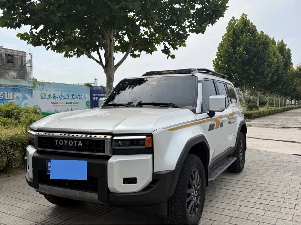 Toyota Prado