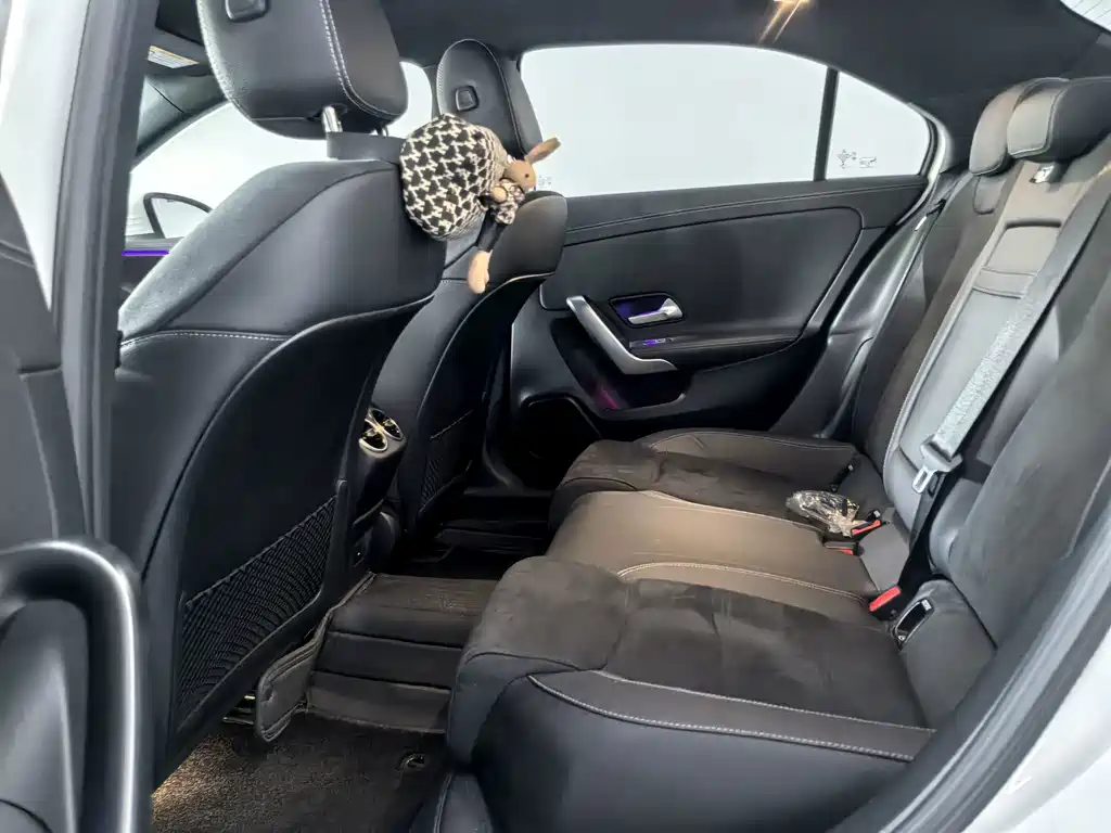 Mercedes-Benz A-Class — миниатюра 15