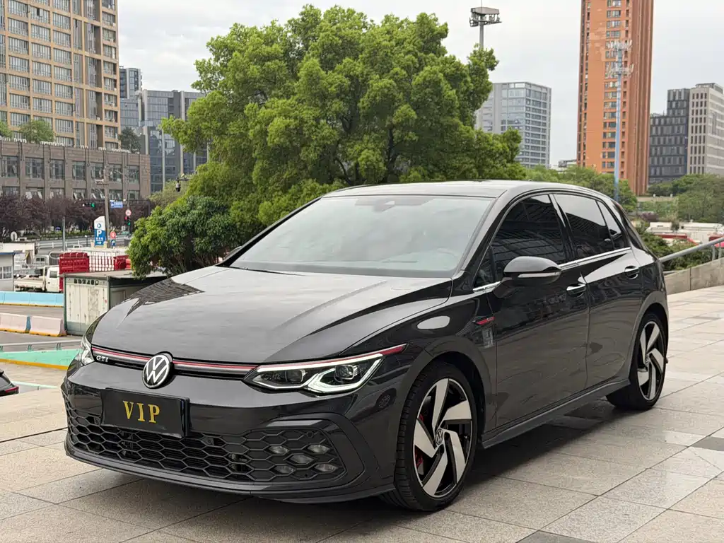 Volkswagen Golf GTI 2022