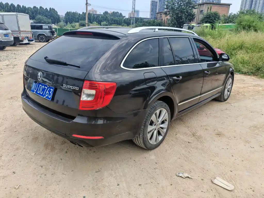 Skoda Superb (Import) — миниатюра 6