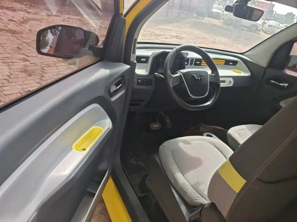 Wuling MINIEV — миниатюра 16