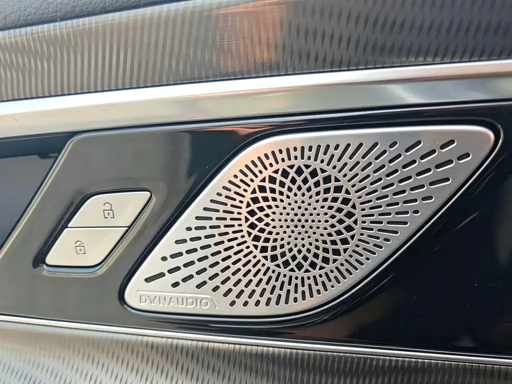 Hongqi Hongqi H6 — миниатюра 17