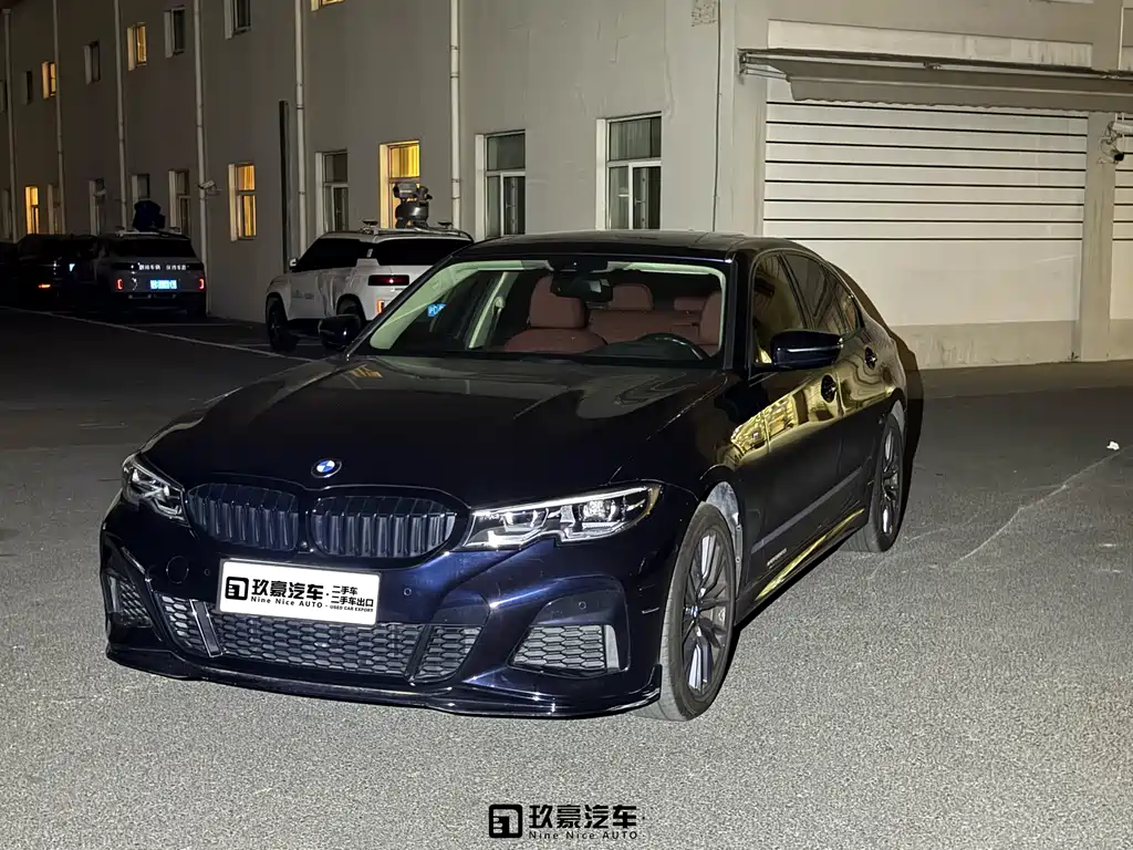 BMW 3 Series 2021