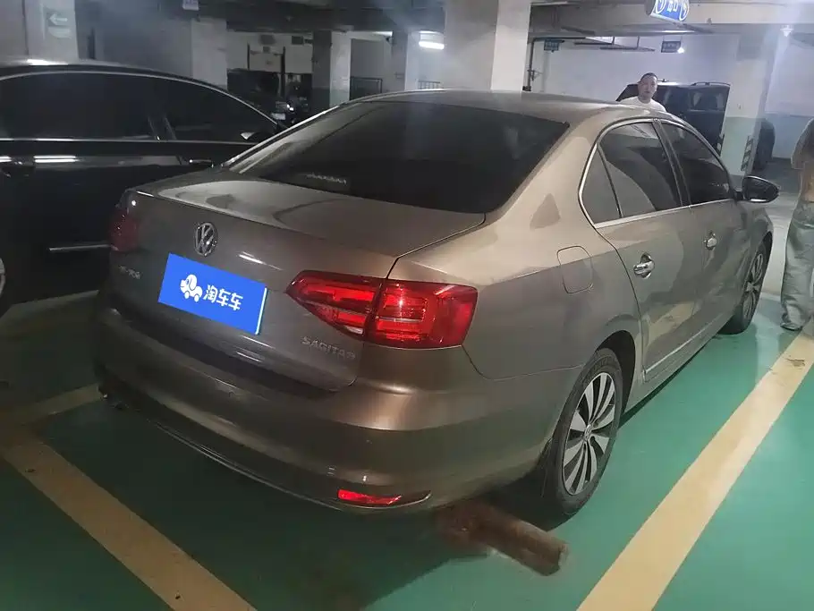 Volkswagen Sagitar — миниатюра 3