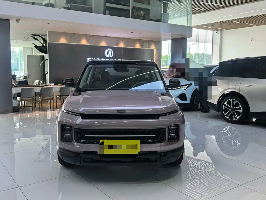 Geely Icon — миниатюра 2