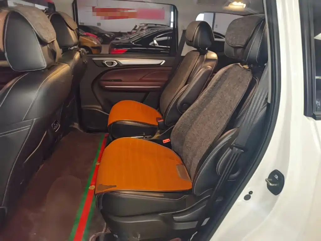 GAC Motor Trumpchi M6 — миниатюра 17