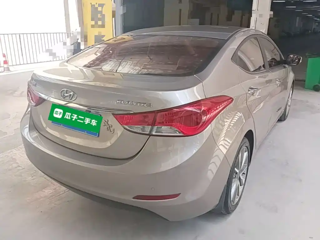 Hyundai Elantra Langdong — миниатюра 7