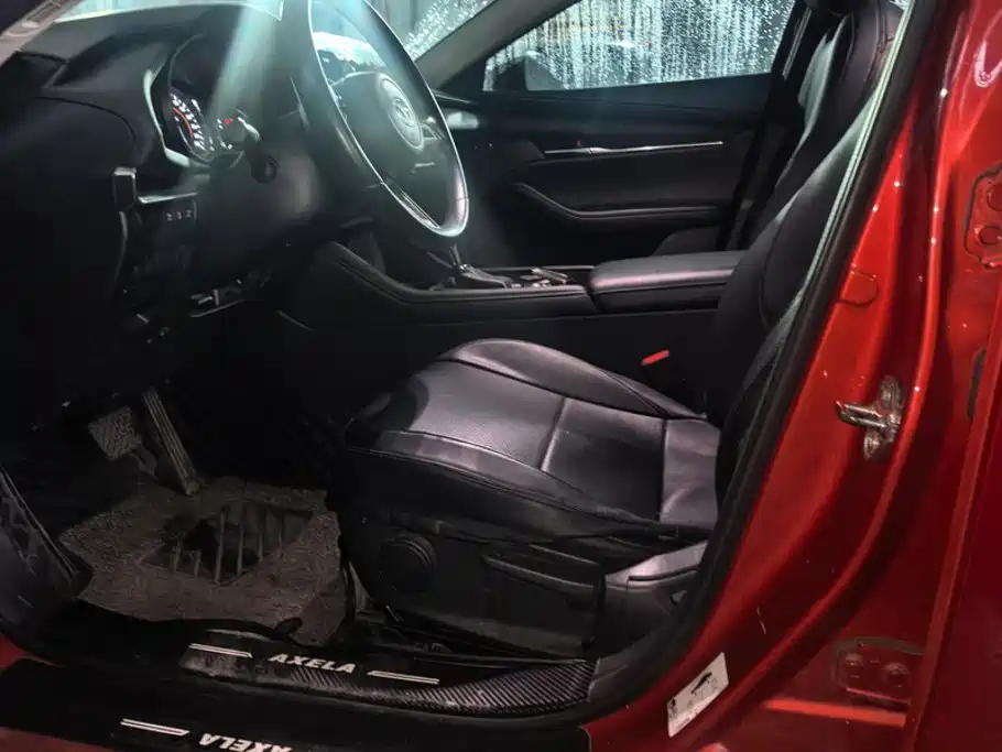 Mazda 3 Axela — миниатюра 9