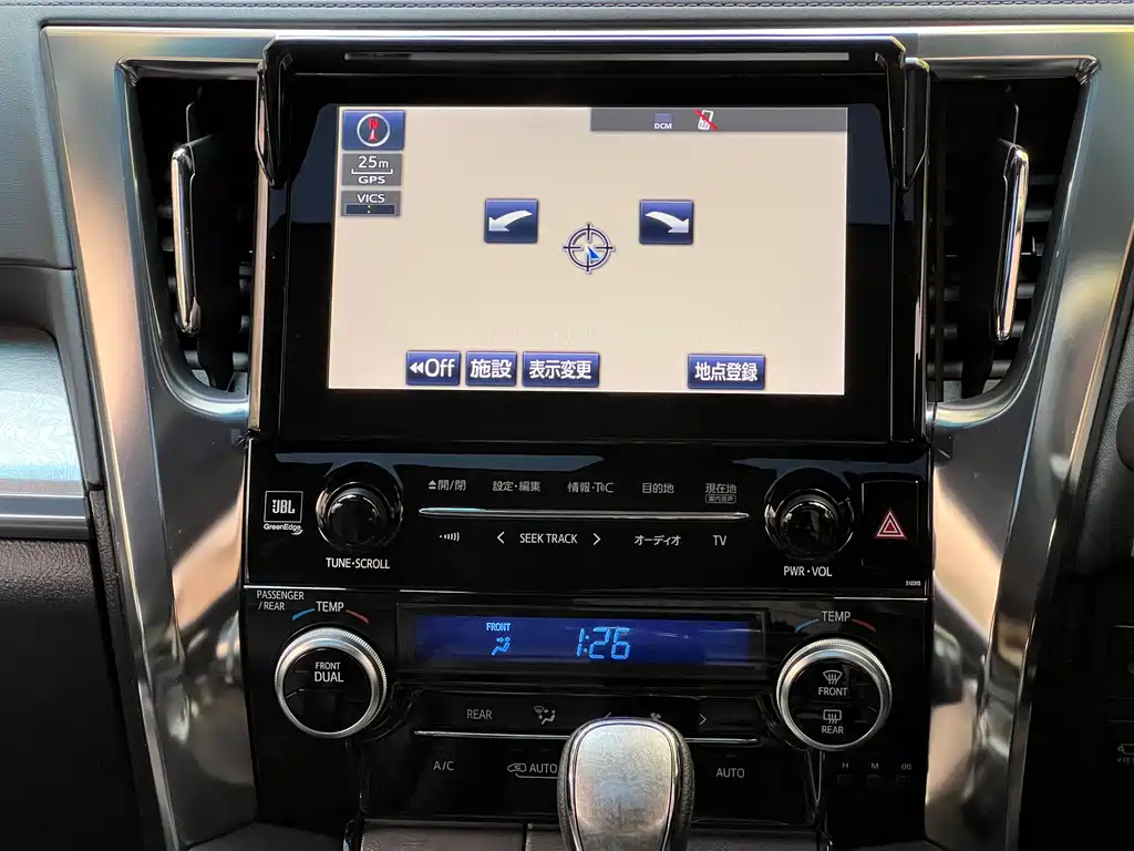 Toyota Alphard - фото 21