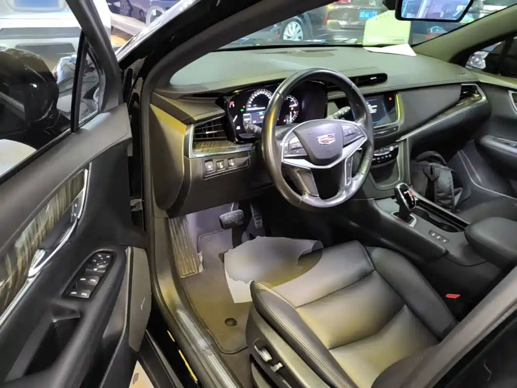 Cadillac XT5 — миниатюра 16