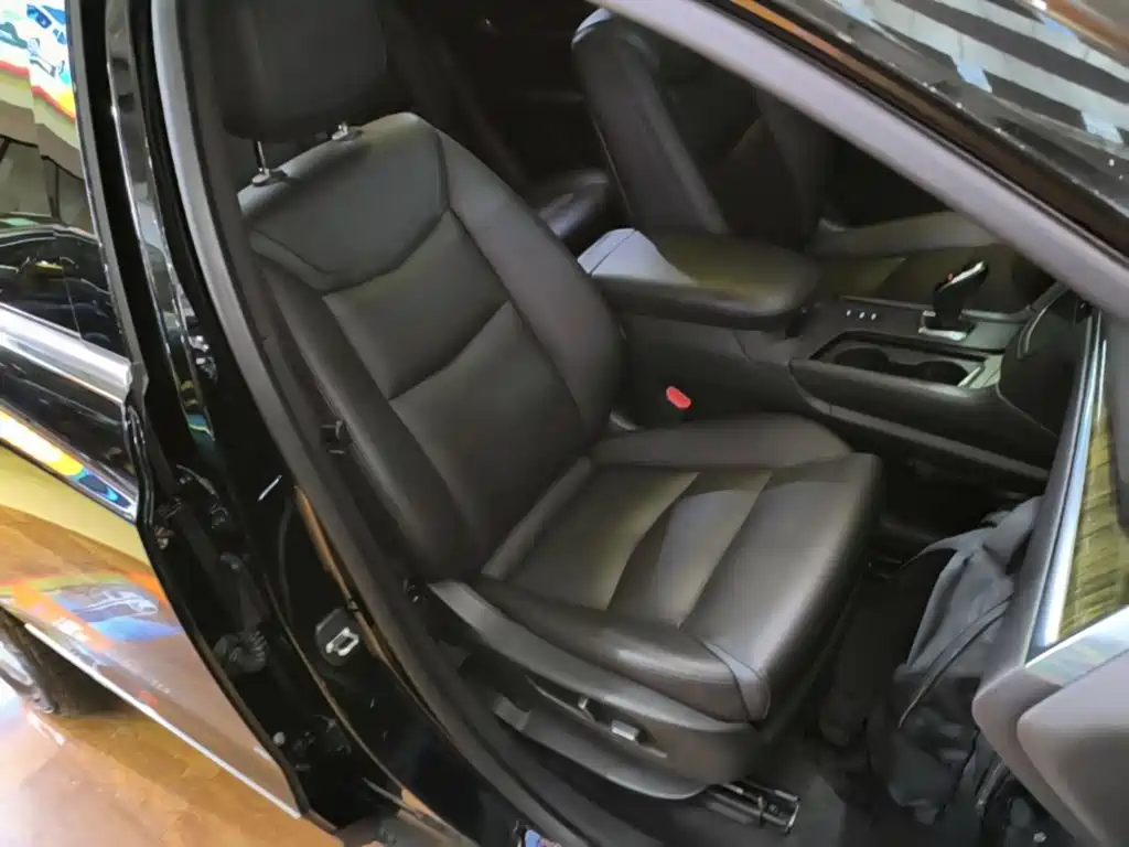 Cadillac XT5 — миниатюра 25