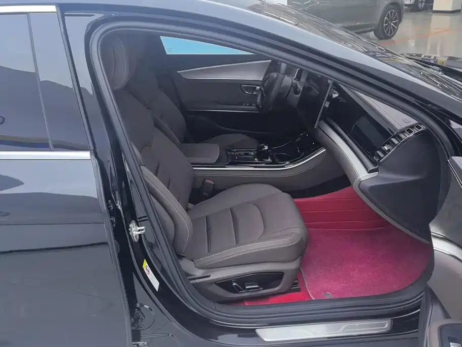 BYD Han — миниатюра 8