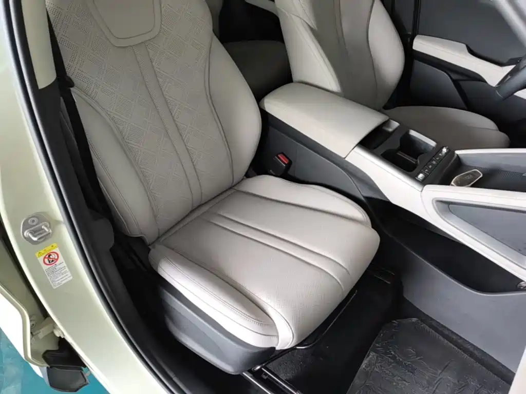 BYD Yuan UP — миниатюра 25