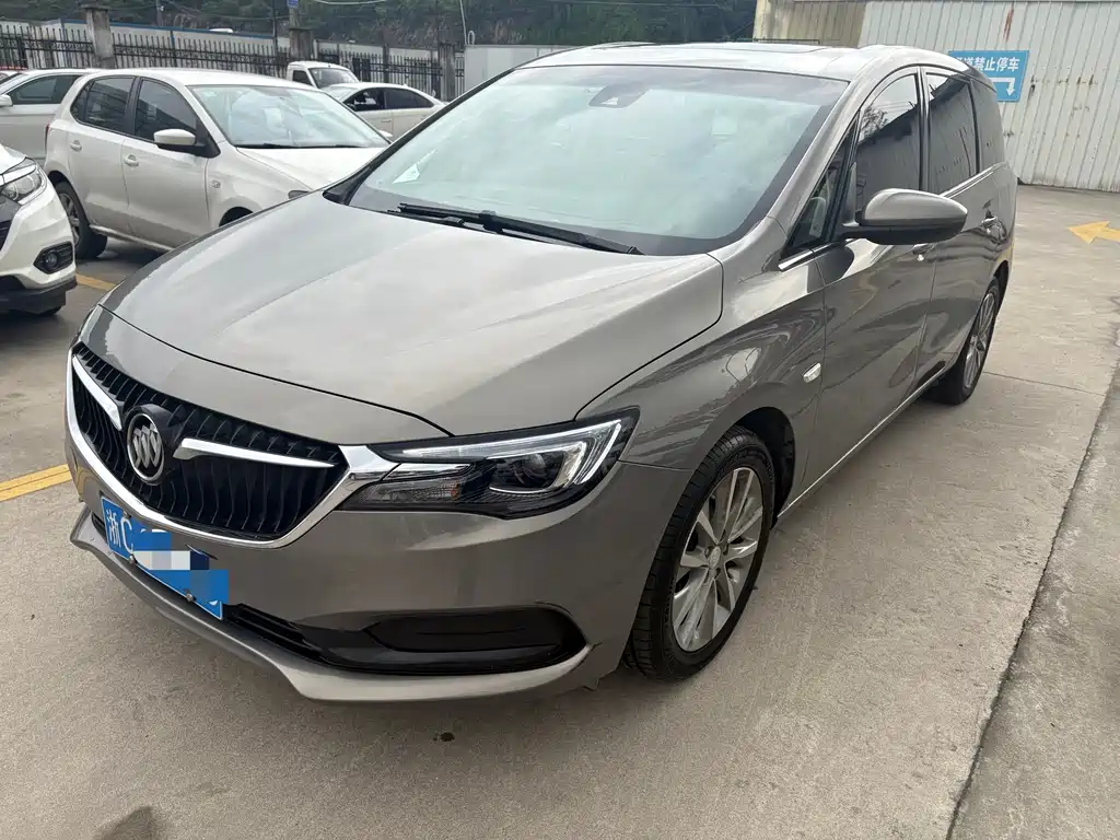 Buick GL6 2019
