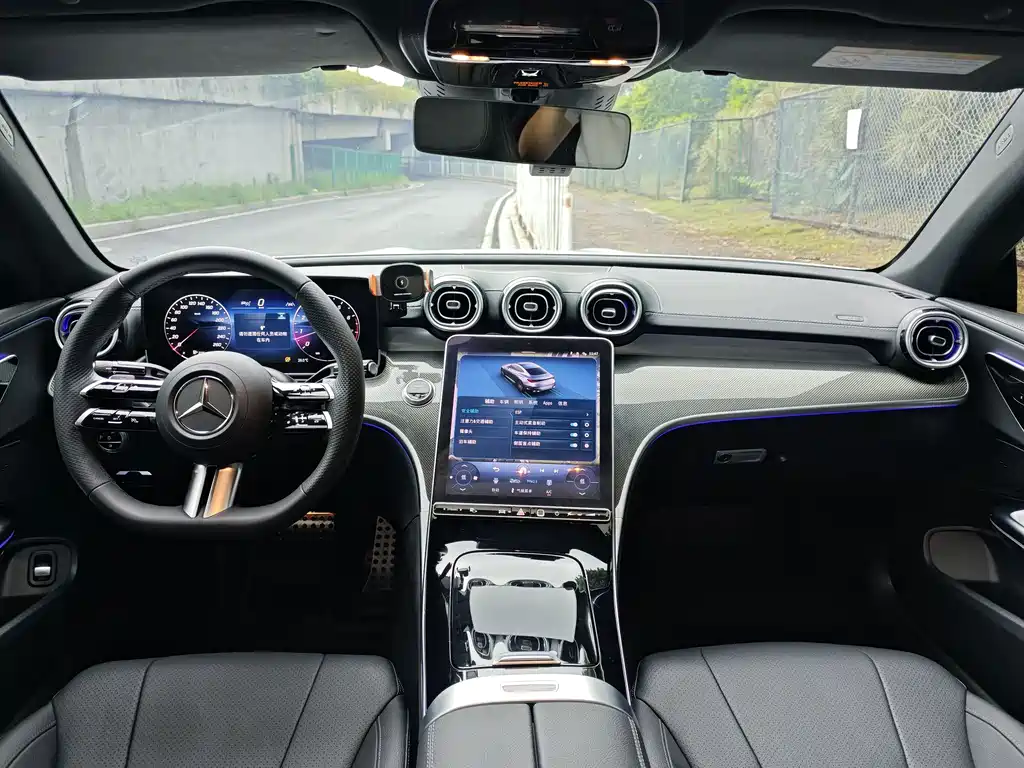Mercedes-Benz CLE — миниатюра 10