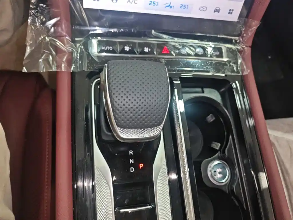 Hongqi Hongqi H5 PHEV — миниатюра 14