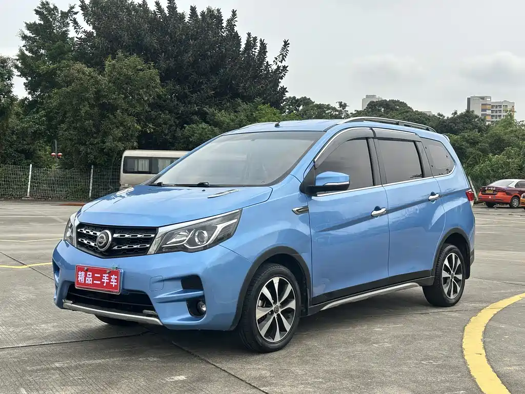Venucia M50V 2017