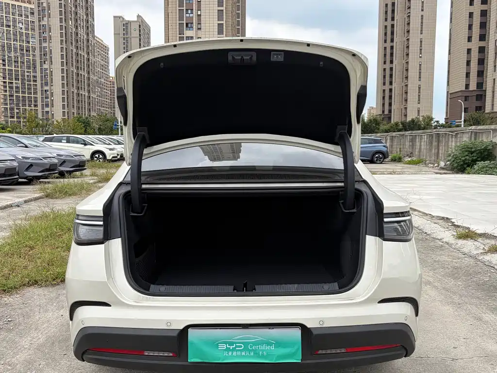 BYD Seal 07 DM-i — миниатюра 16