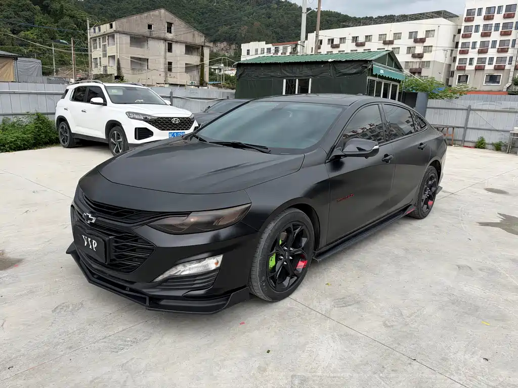 Chevrolet Malibu XL