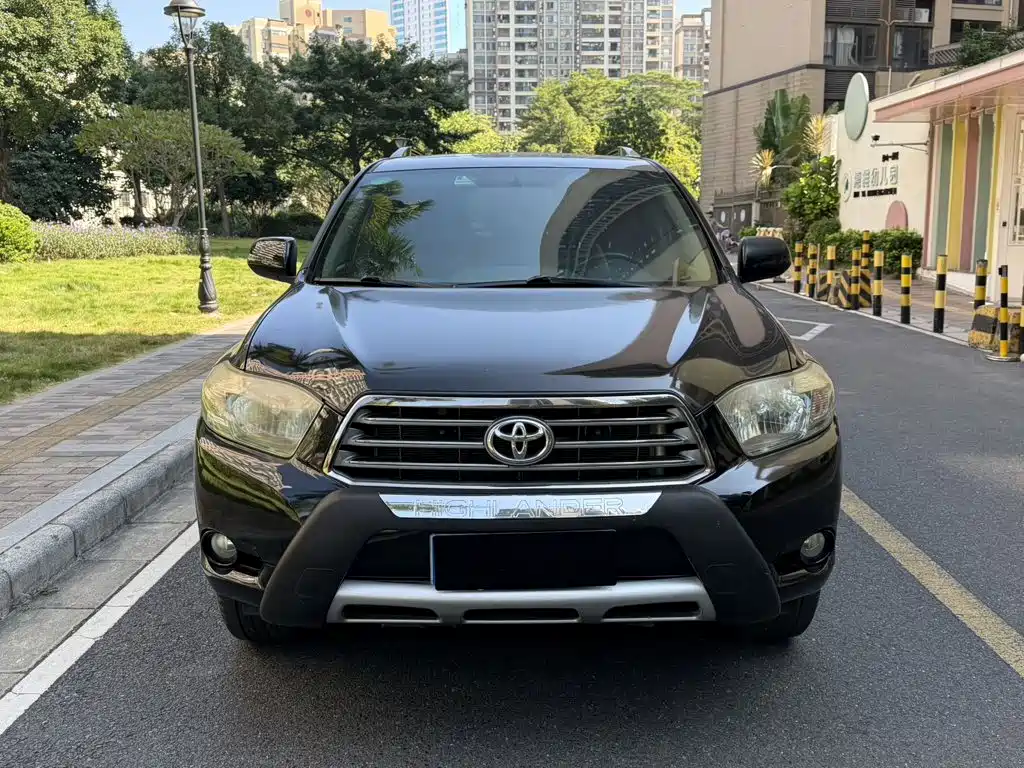 Toyota Highlander — миниатюра 2