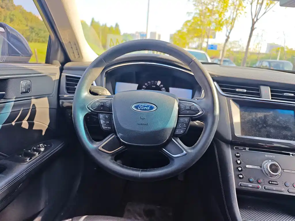 Ford Taurus — миниатюра 15