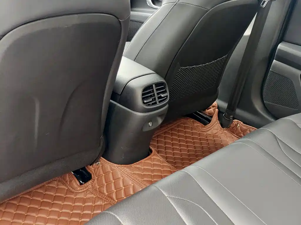 Hyundai Elantra — миниатюра 9