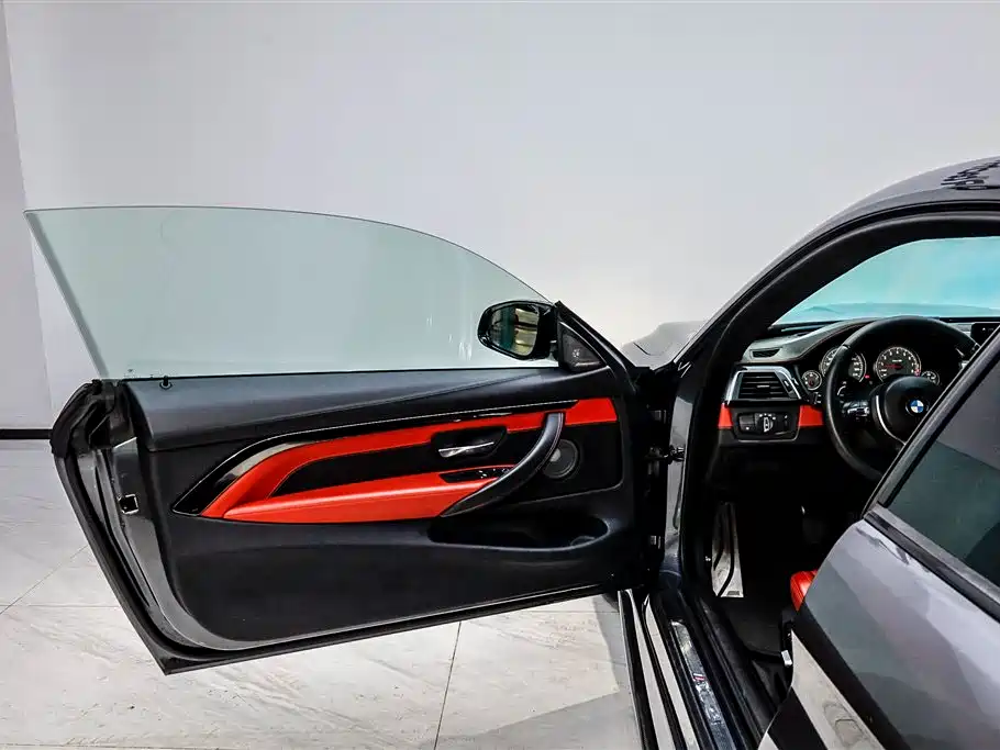 BMW M4 2019 M4