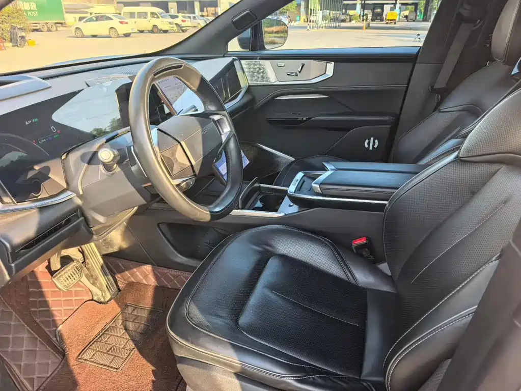 HiPhi GAO HE HIPHI Y