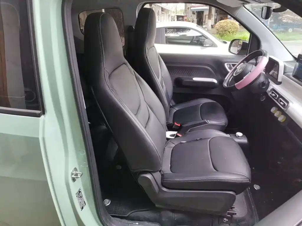 Wuling MINIEV — миниатюра 25