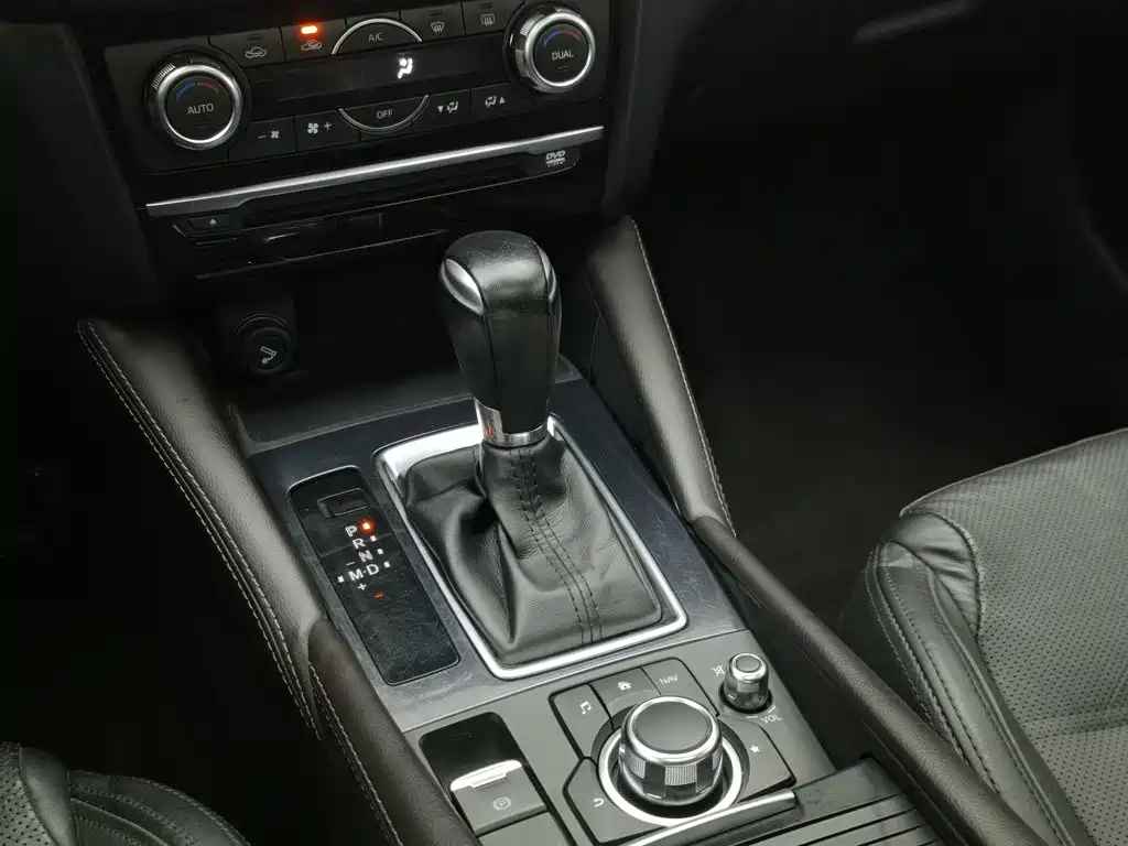 Mazda Atenza — миниатюра 13